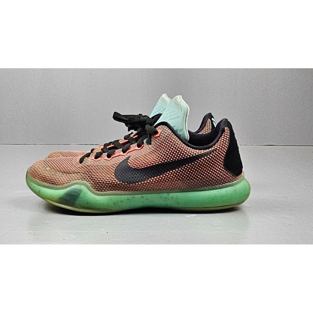 Nike Kobe Sneakers‎ GS 7Y.  X "Easter" Basketball Shoes Low Top 726067-808